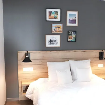 Bord De Avec Acces Plage, Piscine, Jacuzzi, 1 Chambre, Animaux Admis, Parking Inclus - Fr-1-194-253 Apartment