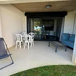 Bord De Avec Acces Plage, Piscine, Jacuzzi, 1 Chambre, Animaux Admis, Parking Inclus - Fr-1-194-253