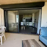 Bord De Avec Acces Plage, Piscine, Jacuzzi, 1 Chambre, Animaux Admis, Parking Inclus - Fr-1-194-253 *