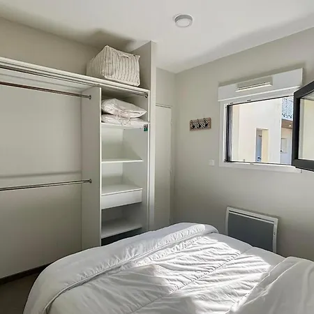 아파트 Bord De Avec Acces Plage, Piscine, Jacuzzi, 1 Chambre, Animaux Admis, Parking Inclus - Fr-1-194-253 라트슈수르메르